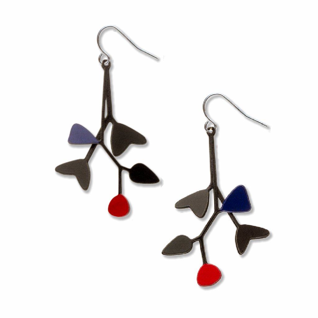 mobiles-red-accent-black-accent-earrings-photo